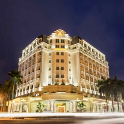 Khách Sạn Pearl River